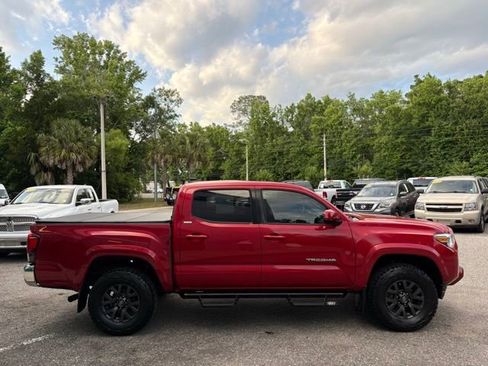 Used 2022 Toyota Tacoma SR5 RWD image 6