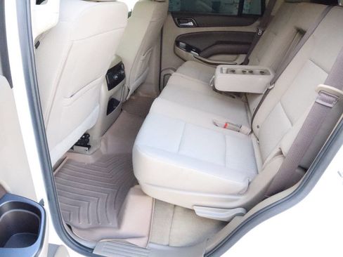 Used 2019 Chevrolet Tahoe LS image 4