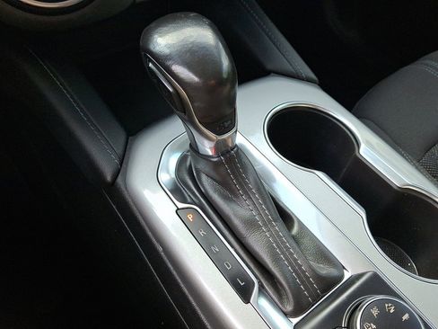 Used 2019 Chevrolet Blazer LT image 30