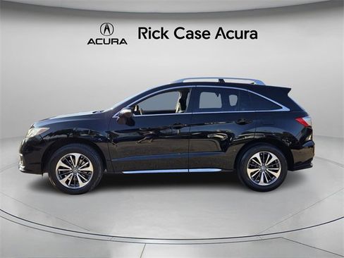 Used 2016 Acura RDX AWD w/ Advance Package image 3