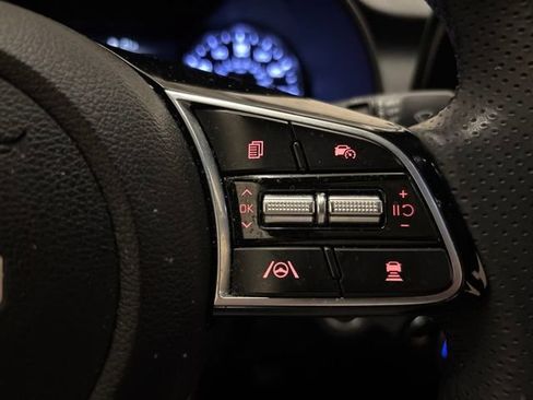 Used 2023 Kia Forte GT-Line w/ GT-Line Premium Package FWD image 16