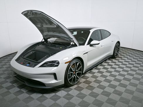 New 2026 Porsche Taycan RWD image 33