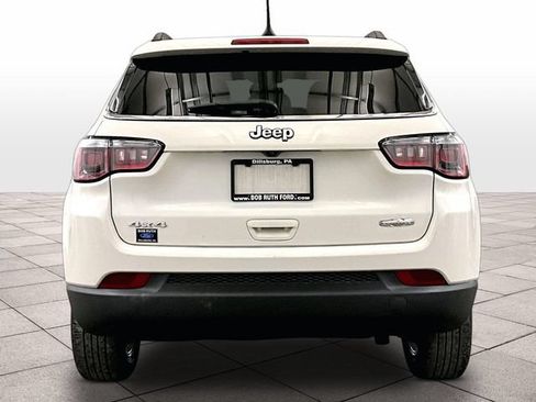 Used 2018 Jeep Compass Latitude w/ Popular Equipment Group AWD/4WD image 5