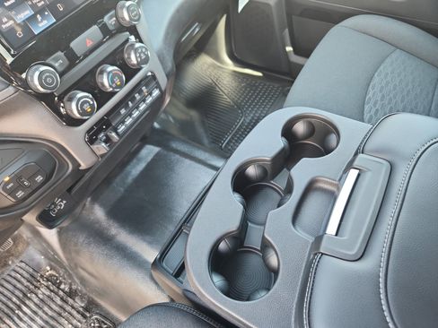 New 2025 RAM 3500 Tradesman w/ Chrome Appearance Group image 16