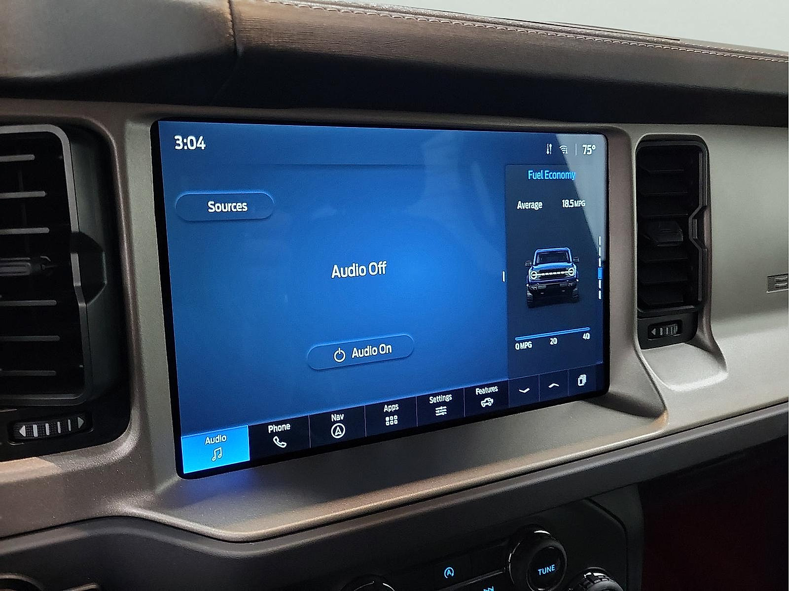 Used 2025 Ford Bronco Outer Banks AWD/4WD image 19