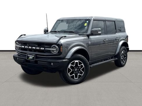 Used 2024 Ford Bronco Outer Banks AWD/4WD image 1