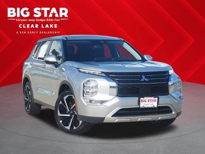 Used 2024 Mitsubishi Outlander SE Black Edition