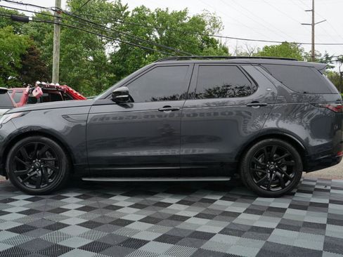 Used 2023 Land Rover Discovery S R-Dynamic AWD/4WD image 12
