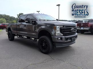 Used 2022 Ford F350 XLT w/ Black Appearance Package AWD/4WD video 1
