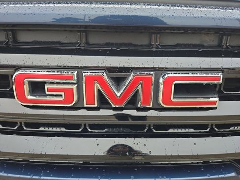 Used 2021 GMC Sierra 1500 Elevation RWD image 11