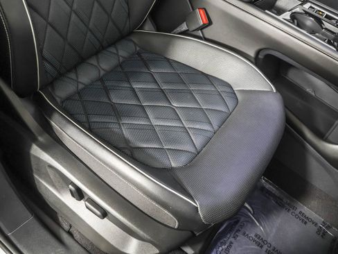 Used 2024 Volkswagen Atlas Cross Sport SEL Premium R-Line image 46