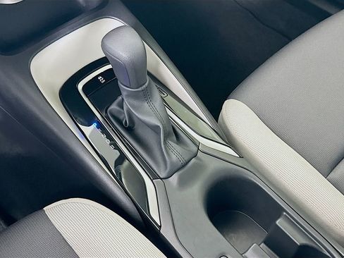 Certified 2025 Toyota Corolla LE FWD image 16