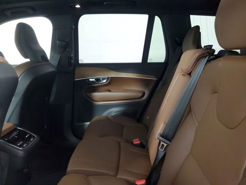 Certified 2025 Volvo XC90 B6 Plus w/ Protection Package AWD/4WD image 14