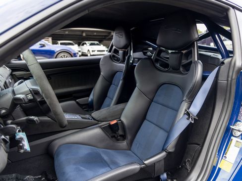 Used 2023 Porsche 718 Cayman GT4 RS image 5