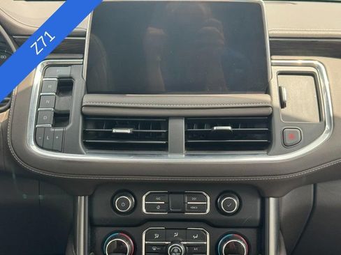 Used 2021 Chevrolet Tahoe Z71 w/ Z71 Signature Package AWD/4WD image 16