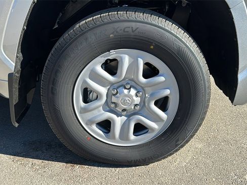 New 2026 Toyota Tundra SR image 12