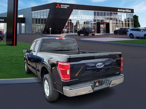 Used 2022 Ford F150 XLT image 2