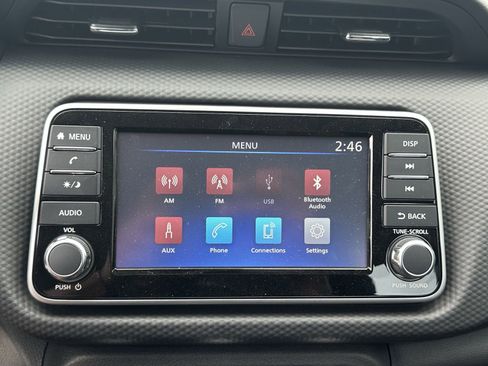 New 2025 Nissan Kicks Play S image 5