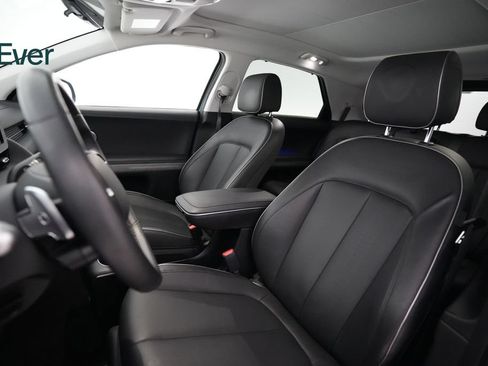 Used 2024 Hyundai Ioniq 5 Limited RWD image 4