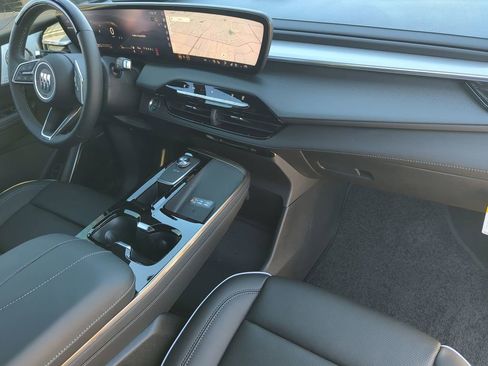 New 2026 Buick Enclave Avenir w/ Super Cruise Package FWD image 28