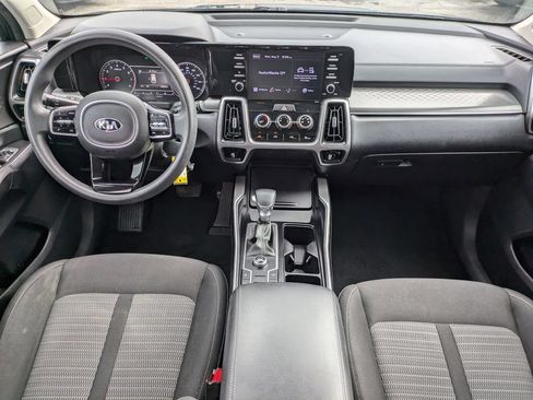 Used 2021 Kia Sorento LX FWD image 18