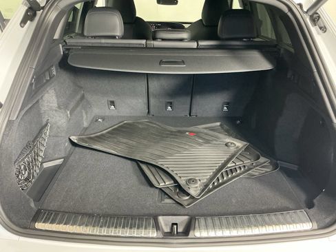 Used 2025 Audi SQ5 Premium Plus AWD/4WD image 19