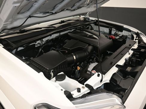 Used 2022 Toyota Tacoma SR5 image 45