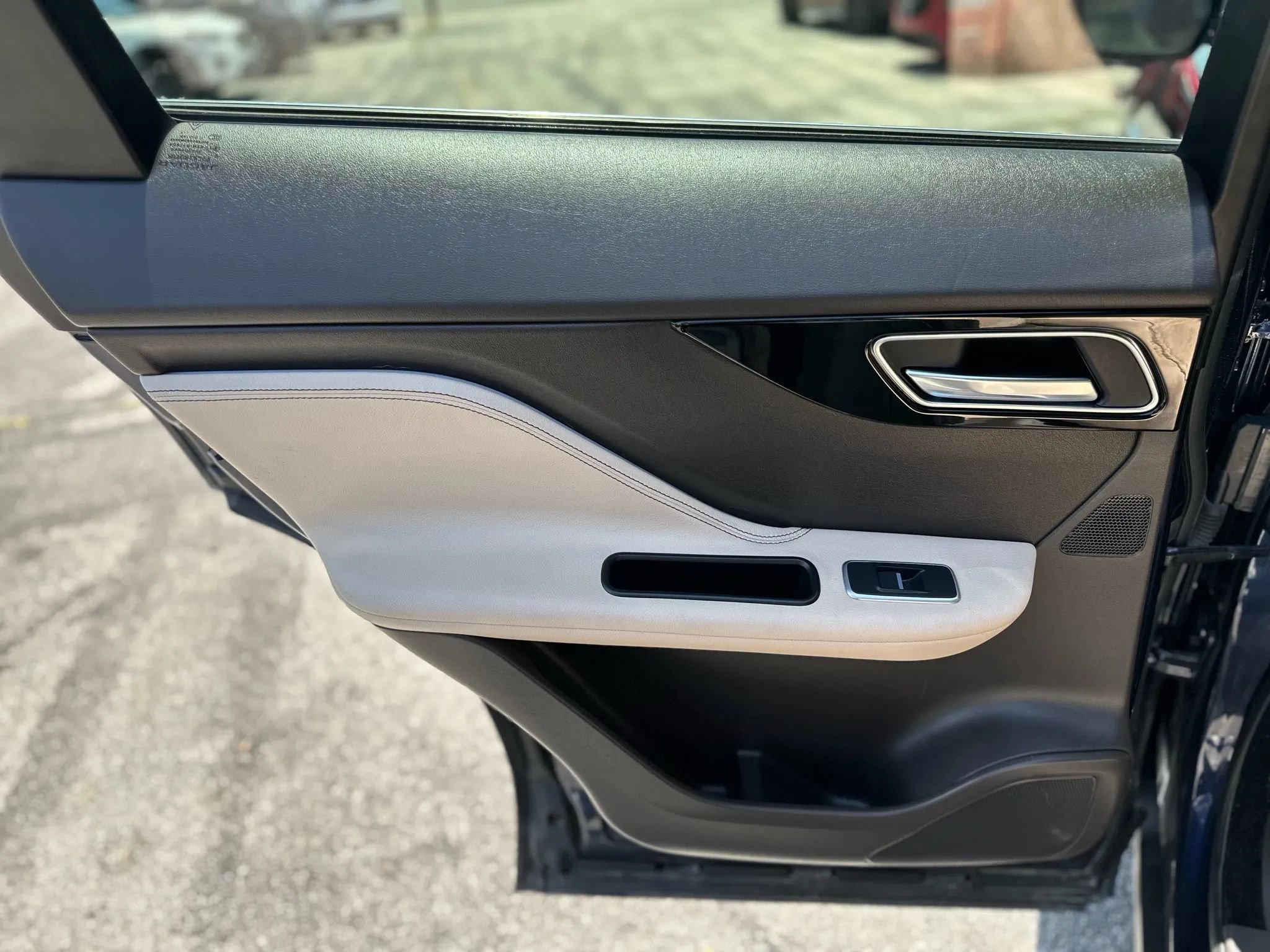 Used 2018 Jaguar F-PACE Prestige AWD/4WD image 20
