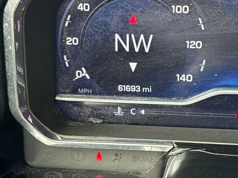 Used 2023 Chevrolet Silverado 1500 LTZ image 16