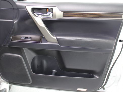 Used 2017 Lexus GX 460 Premium 4D SUV 4WD image 49