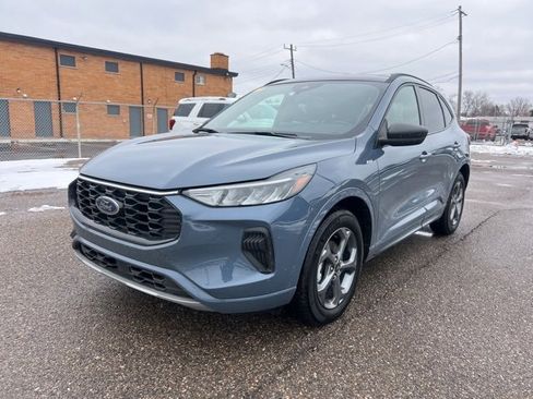 Certified 2024 Ford Escape ST-Line w/ Tech Pack #1 image 27