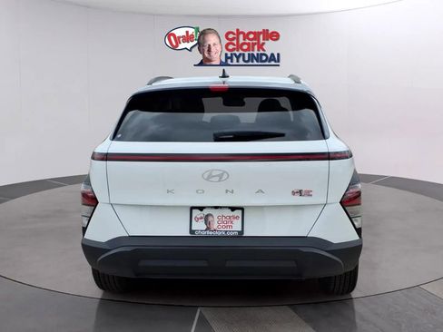 New 2026 Hyundai Kona SEL Sport FWD image 4
