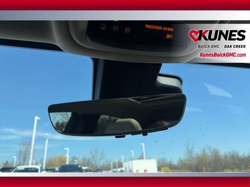 Used 2024 Buick Encore GX Avenir w/ Avenir Technology Package image 25