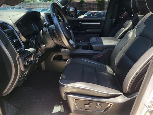 Used 2025 RAM 1500 Limited AWD/4WD image 21