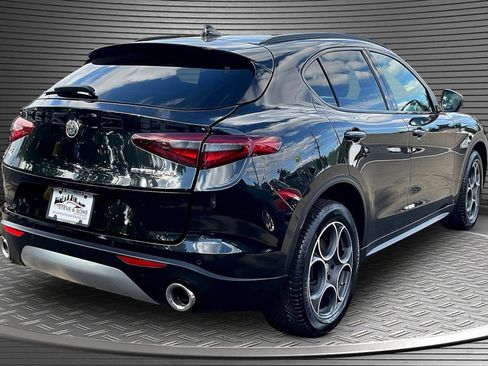 Used 2018 Alfa Romeo Stelvio Ti Sport AWD/4WD image 6