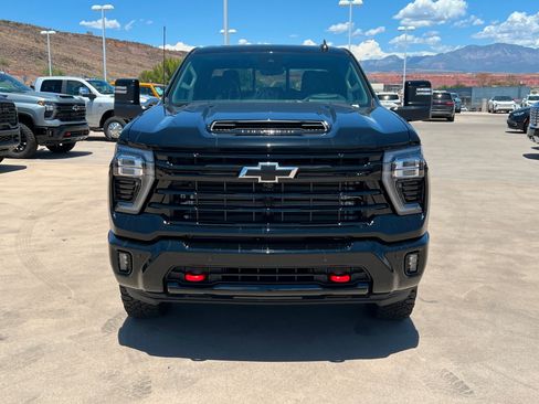 New 2026 Chevrolet Silverado 2500 LTZ w/ Trail Boss Package AWD/4WD image 9