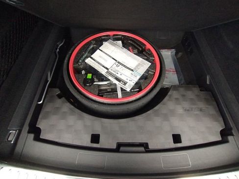 Used 2022 Porsche Cayenne GTS image 53