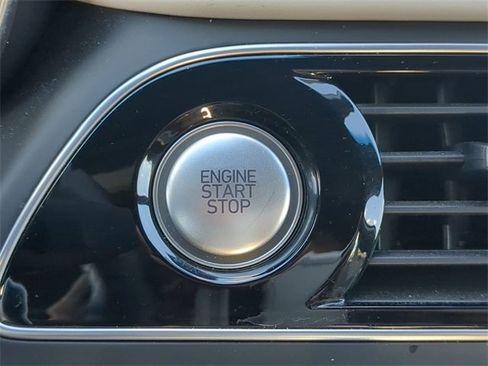 Used 2023 Genesis G70 2.0T w/ Sport Prestige Package image 27