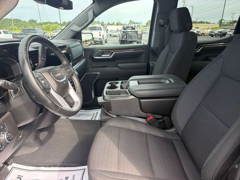 Used 2023 GMC Sierra 1500 Elevation AWD/4WD image 13