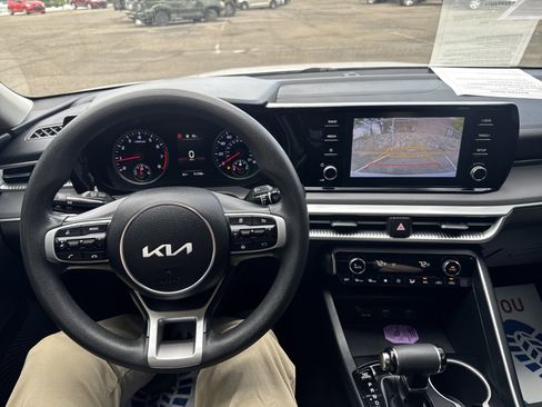 Used 2023 Kia K5 LXS FWD image 31