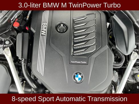 Used 2022 BMW 540i xDrive w/ M Sport Package AWD/4WD image 3