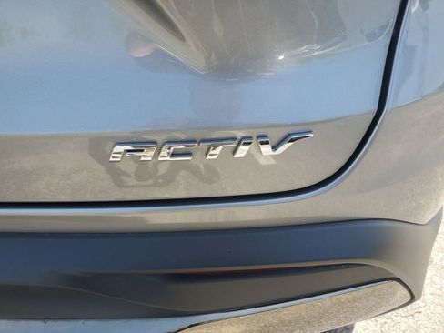 Used 2025 Chevrolet Trax ACTIV image 5