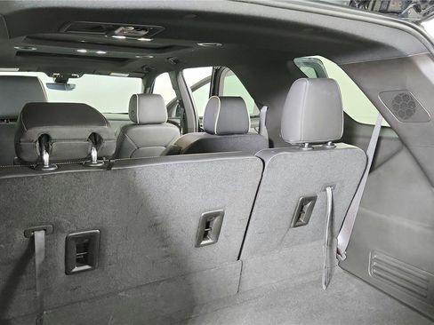 Used 2024 Chevrolet Traverse Premier w/ Redline Edition AWD/4WD image 20