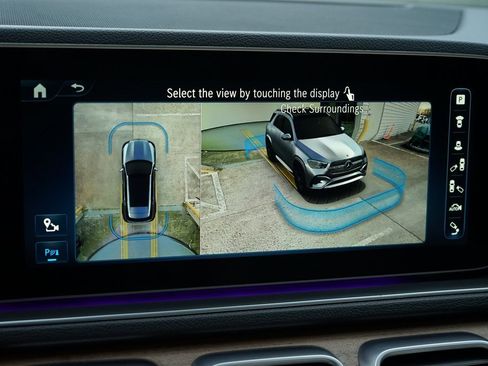 Used 2024 Mercedes-Benz GLE 450 4MATIC image 18