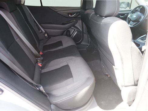 Used 2022 Subaru Outback Premium AWD/4WD image 15