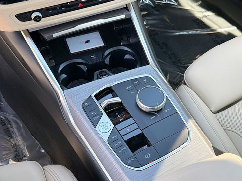 New 2026 BMW 330i Sedan w/ M Sport Package image 29