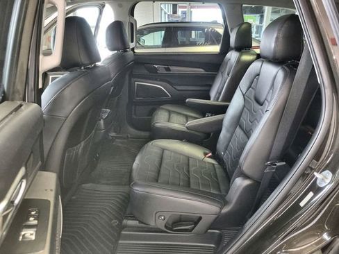 Used 2020 Kia Telluride SX w/ SX Prestige Package image 23