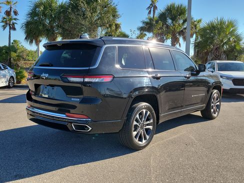 Used 2021 Jeep Grand Cherokee L Overland w/ Advanced Protech Group III image 4