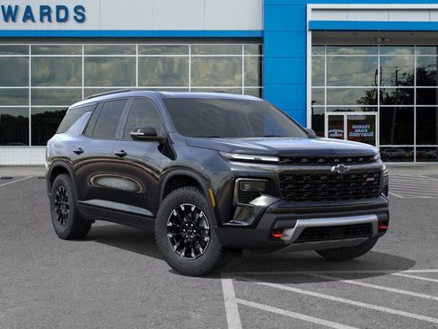 New 2026 Chevrolet Traverse Z71 w/ Driver Confidence Package image 7