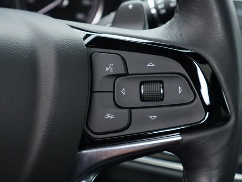 Used 2024 Buick Enclave Essence w/ Experience Buick Package image 16